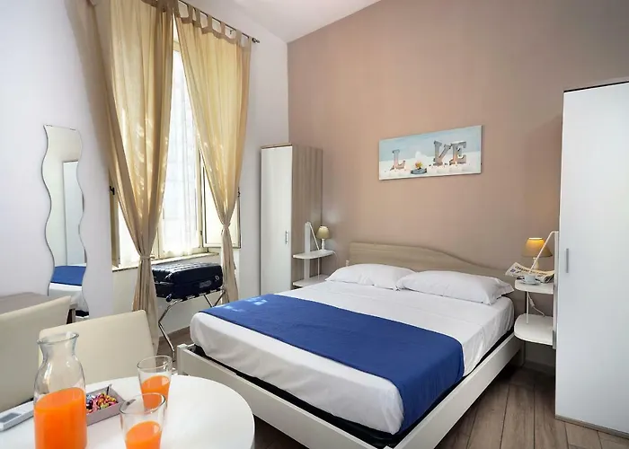 ゲストハウス Funikuli Funikula ナポリ